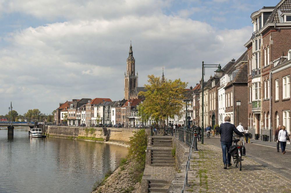 Sehenswürdigkeiten in Roermond: Route für einen Tag [Bildinhalt mit Ki bearbeitet]